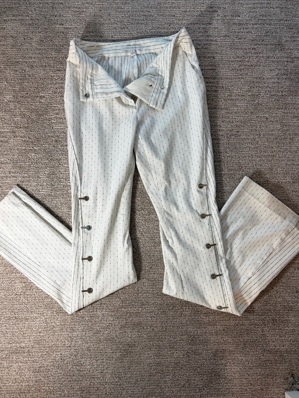 the Farrah Pant by Chelsea and Walker